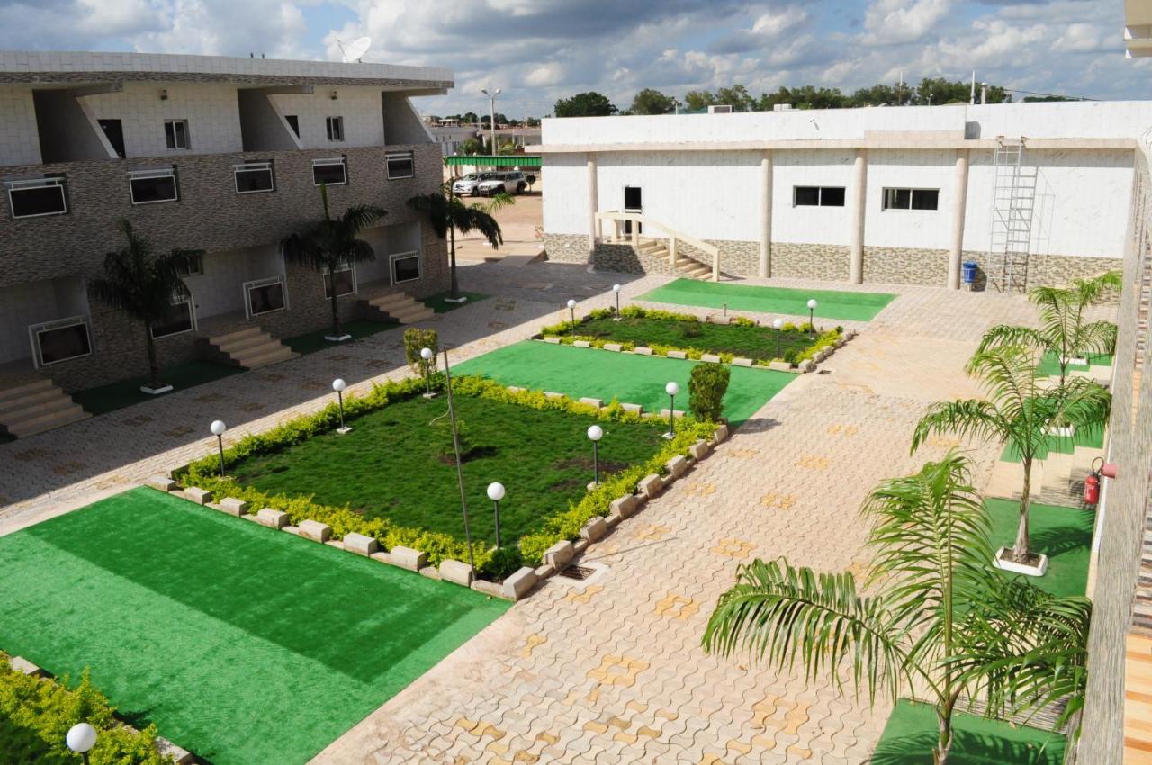 Complexe Hotelier Olympe Korhogo Ngoại thất bức ảnh