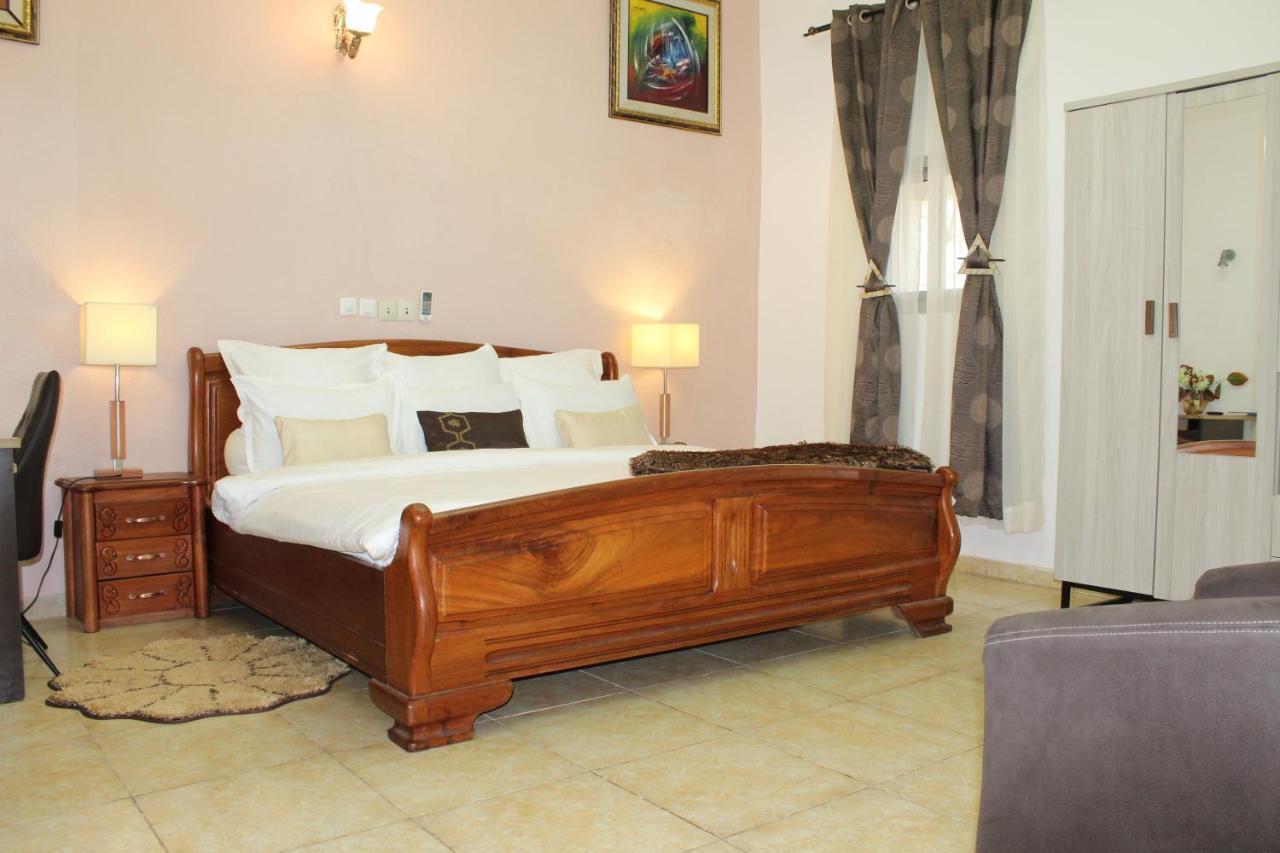 Complexe Hotelier Olympe Korhogo Ngoại thất bức ảnh