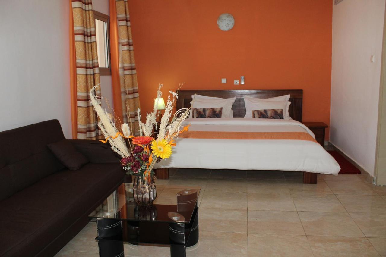 Complexe Hotelier Olympe Korhogo Ngoại thất bức ảnh